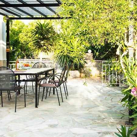 Villa Eros Vatos Екстер'єр фото